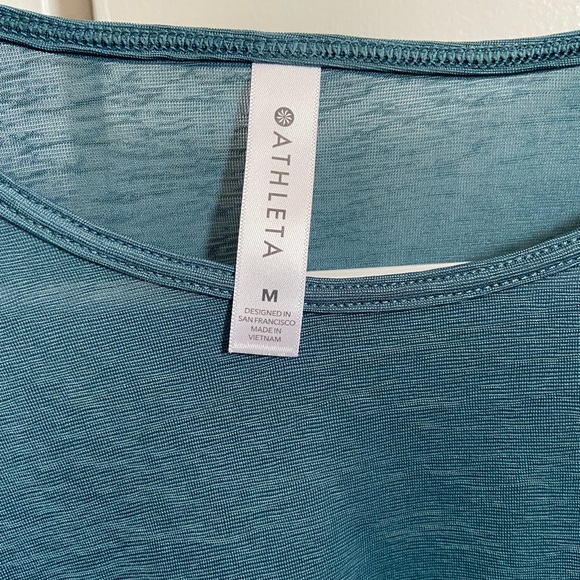 Athleta Workout Top - Large - Picture 2 of 5